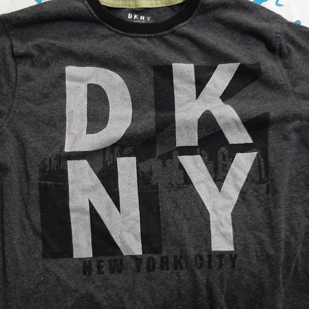 DKNY shirt